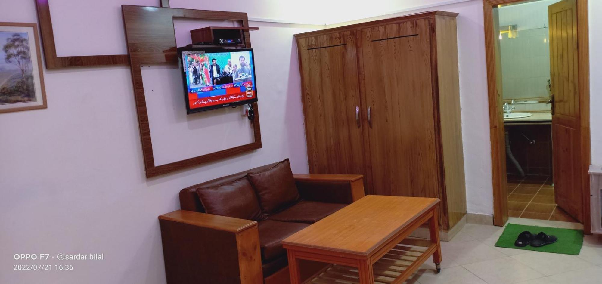 Hotel Al Azeem Ayubia Habitación foto